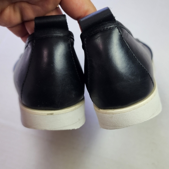 Everlane‎ | Leather Black Slip on Shoe, 8.5 - Picture 7 of 12